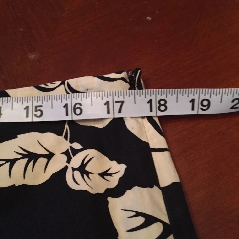 Old Navy Blue and White Floral Skirt